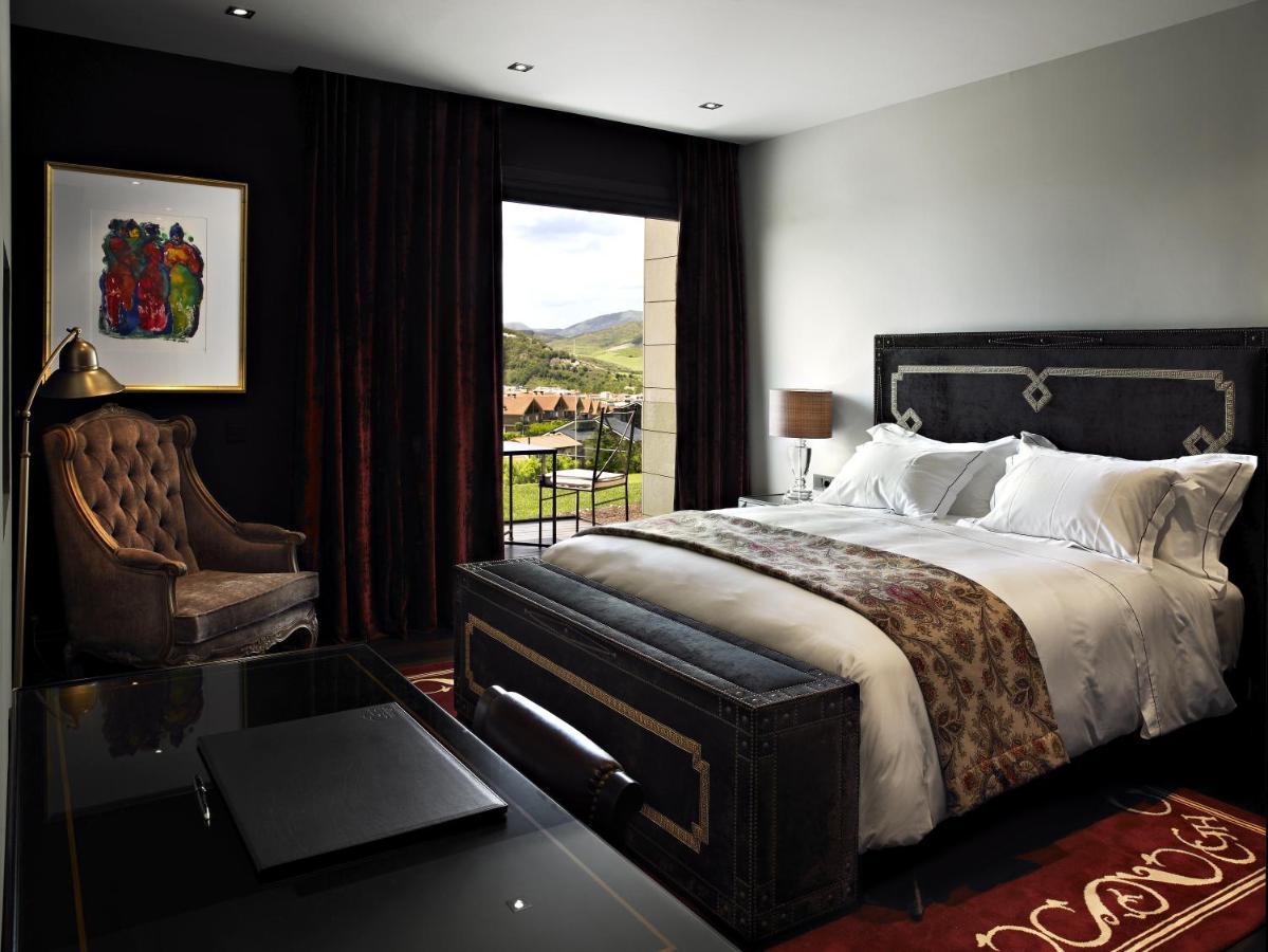 Hotel Castillo De Gorraiz&Spa エクステリア 写真
